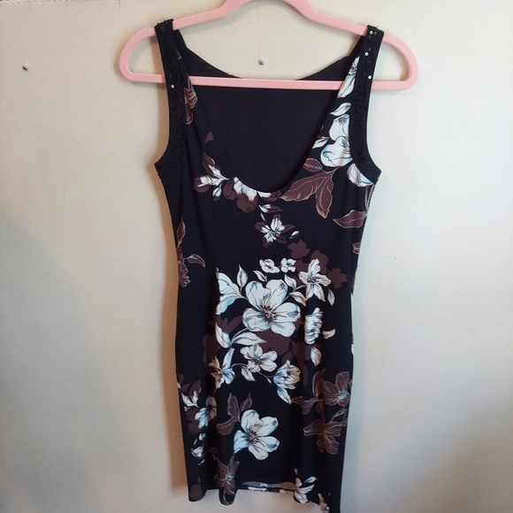 WHBM embellished sheath dress - Picture 4 of 4